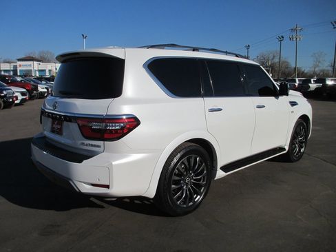 Used 2022 Nissan Armada Platinum w/ Captain's Chairs Package image 4