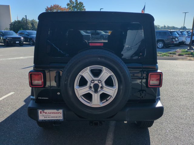 Used 2018 Jeep Wrangler Unlimited Sport S AWD/4WD image 5
