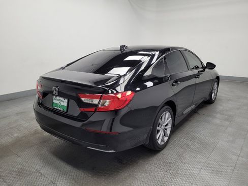 Used 2022 Honda Accord LX image 9