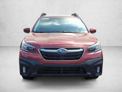Used 2021 Subaru Outback Premium AWD/4WD image 2