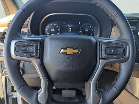 Used 2023 Chevrolet Tahoe Premier w/ Premium Package 2 image 27