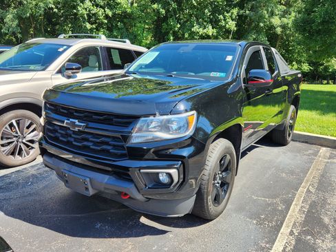Used 2021 Chevrolet Colorado LT w/ Redline Special Edition AWD/4WD image 1