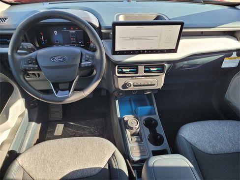 New 2025 Ford Maverick XLT w/ XLT Luxury Package image 10