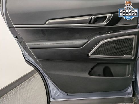 Used 2023 Kia Telluride S w/ S Sunroof Package AWD/4WD image 22