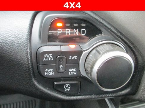 Used 2021 RAM 1500 Big Horn image 26