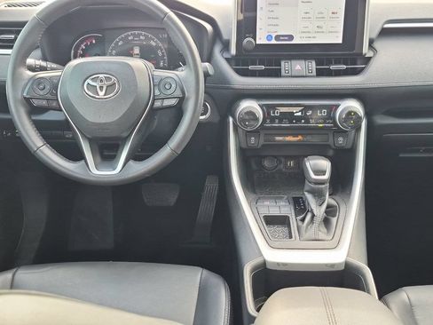 Used 2023 Toyota RAV4 XLE Premium FWD image 14