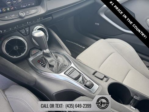 Used 2024 Chevrolet Camaro LT w/ Technology Package image 15