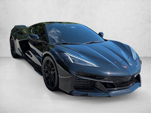 Used 2024 Chevrolet Corvette Z06 RWD image 22