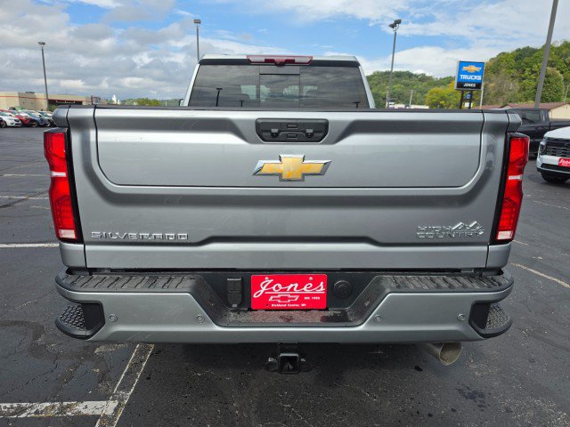 New 2026 Chevrolet Silverado 2500 High Country w/ High Country Premium Package AWD/4WD image 4