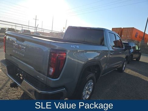 Used 2023 GMC Sierra 1500 SLE image 5
