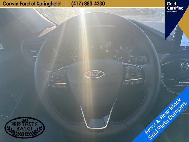 Used 2022 Ford Escape SEL w/ SEL Stealth AWD Package image 16
