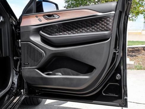 Used 2022 Jeep Grand Cherokee Summit image 59