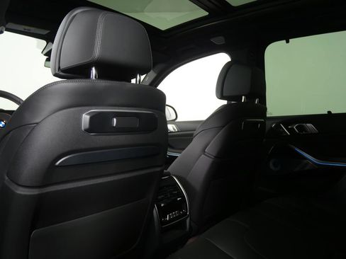 New 2026 BMW X5 M60i AWD/4WD image 16