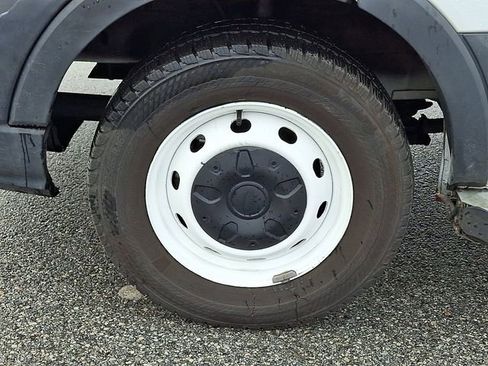 Used 2022 Ford Transit 250 Low Roof w/ Exterior Upgrade Package image 29