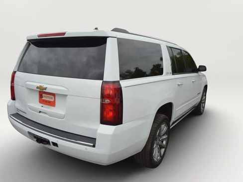 Used 2015 Chevrolet Suburban LTZ AWD/4WD image 9