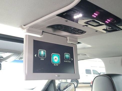 Used 2020 GMC Yukon XL Denali w/ Open Road Package image 18