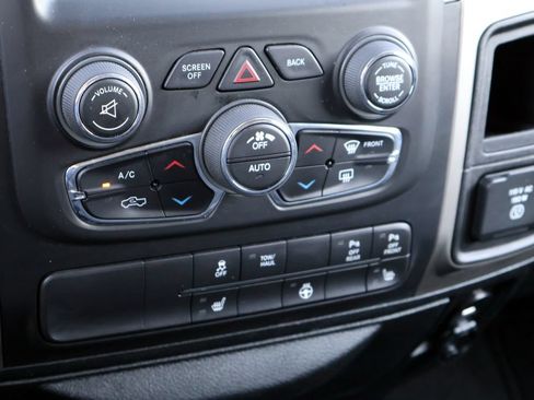 Used 2018 RAM 1500 Lone Star RWD image 31