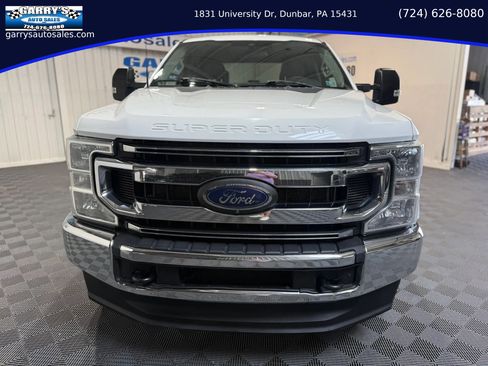 Used 2022 Ford F250 XLT w/ XLT Value Package AWD/4WD image 2