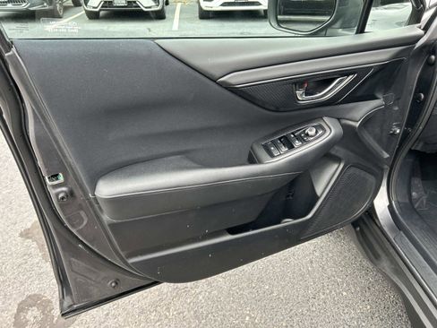 Used 2023 Subaru Outback Premium image 15