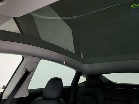 Used 2020 Tesla Model Y Long Range AWD/4WD image 74