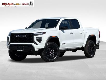 New 2026 GMC Canyon Elevation w/ LPO, Black Badging Package
