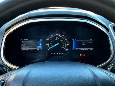 Certified 2021 Ford Edge SE FWD image 15