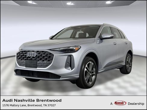 Used 2025 Audi Q5 Premium AWD/4WD image 1
