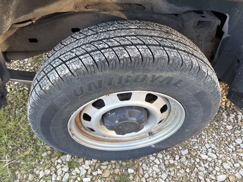 Used 2012 Chevrolet Colorado W/T image 9