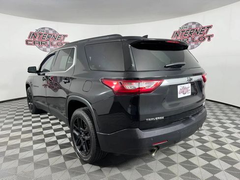 Used 2020 Chevrolet Traverse LT FWD image 5