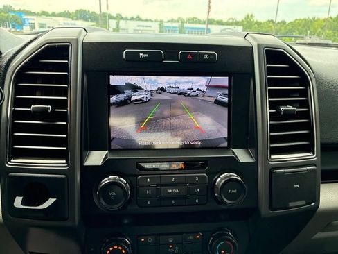 Used 2020 Ford F150 XLT RWD image 7