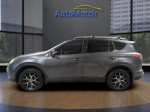 Used 2018 Toyota RAV4 SE w/ Advanced Technology Package AWD/4WD image 7