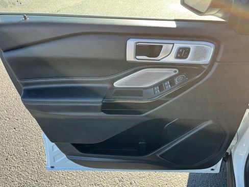 Used 2023 Ford Explorer ST w/ Equipment Group 401A image 12