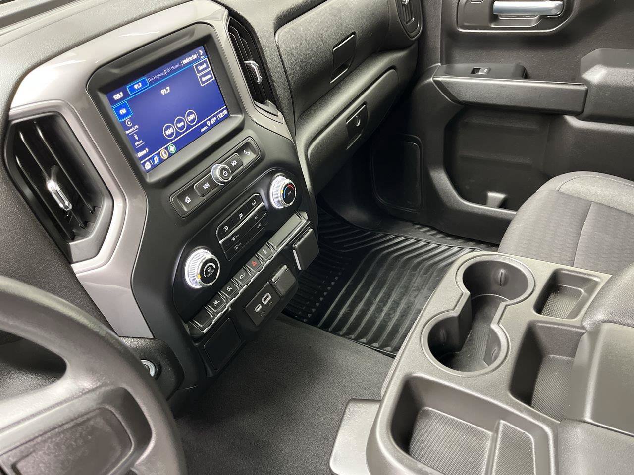 Certified 2022 GMC Sierra 1500 Pro w/ Pro Value Package AWD/4WD image 16