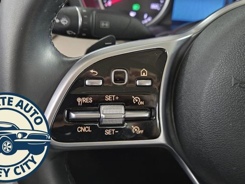 Used 2019 Mercedes-Benz C 300 4MATIC Sedan image 12