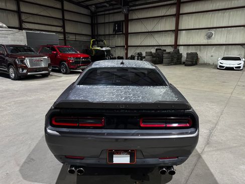 Used 2016 Dodge Challenger R/T Plus image 7