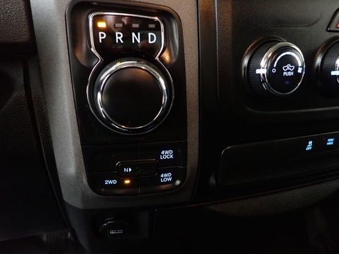 Used 2015 RAM 1500 Express image 33