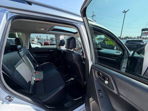 Used 2018 Subaru Forester 2.0XT Premium AWD/4WD image 17