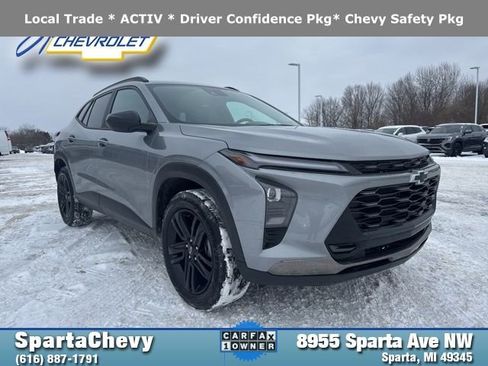 Used 2025 Chevrolet Trax ACTIV w/ Driver Confidence Package image 1
