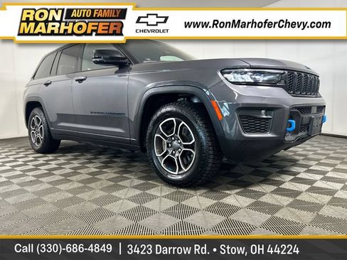 Used 2023 Jeep Grand Cherokee Trailhawk AWD/4WD image 1