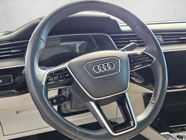 Certified 2023 Audi e-tron Prestige w/ Prestige Package AWD/4WD image 13