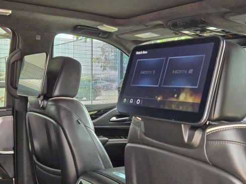 Used 2023 Cadillac Escalade V AWD/4WD image 31