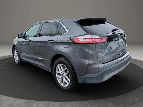 Used 2021 Ford Edge SEL w/ Cargo Accessory Package AWD/4WD image 4