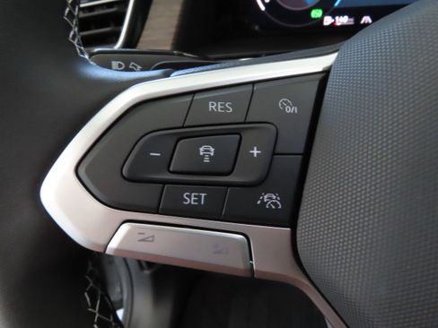 New 2025 Volkswagen Atlas SEL image 14