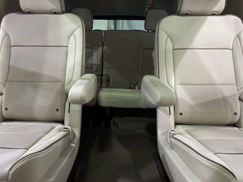 Used 2022 GMC Yukon XL Denali w/ Max Trailering Package AWD/4WD image 28