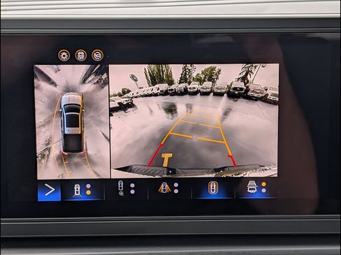 Used 2024 Chevrolet Silverado EV W/T AWD/4WD image 22