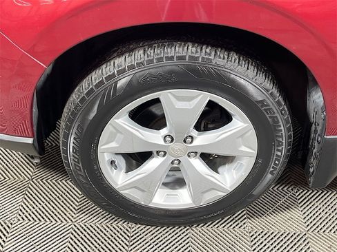 Used 2014 Subaru Forester 2.5i Limited image 28