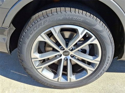 New 2026 Audi Q7 2.0T Premium image 5