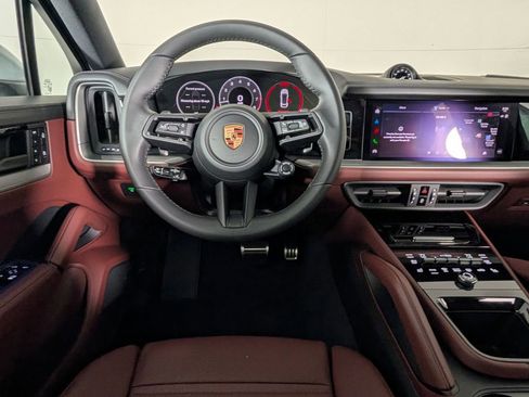 New 2026 Porsche Cayenne S AWD/4WD image 21