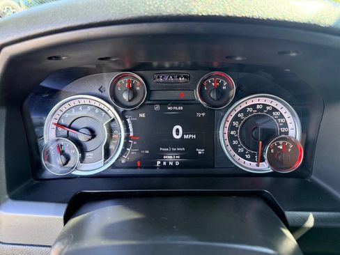 Used 2022 RAM 1500 Warlock AWD/4WD image 26