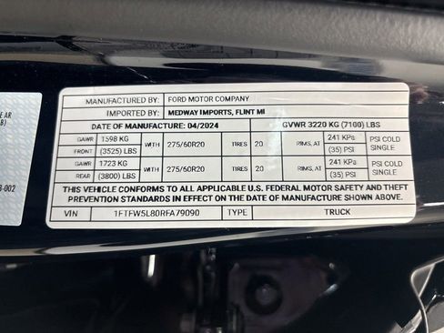 Used 2024 Ford F150 Lariat image 31